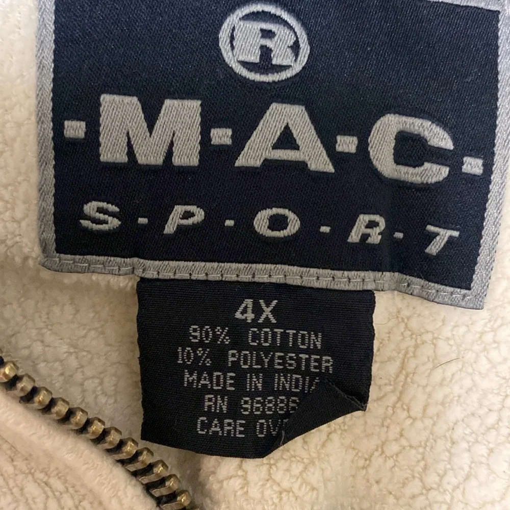 Men’s Mac Sport Cream and Green Zip Up Sweater with Relaxed Fit 4 X